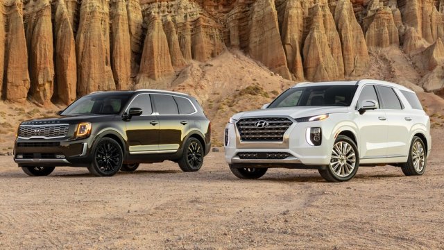 2020-Hyundai-Palisade-2020-Kia-Telluride-comparison-test-5.jpg